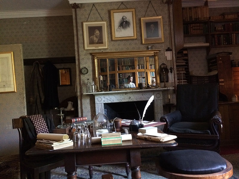 File:Darwinroom.jpg